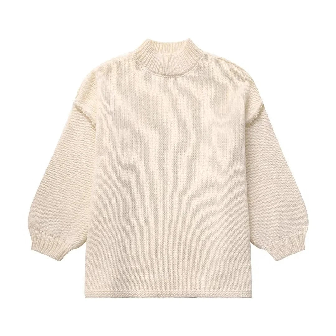 Casual Elegance: Long-Sleeve Knit Top for Autumn